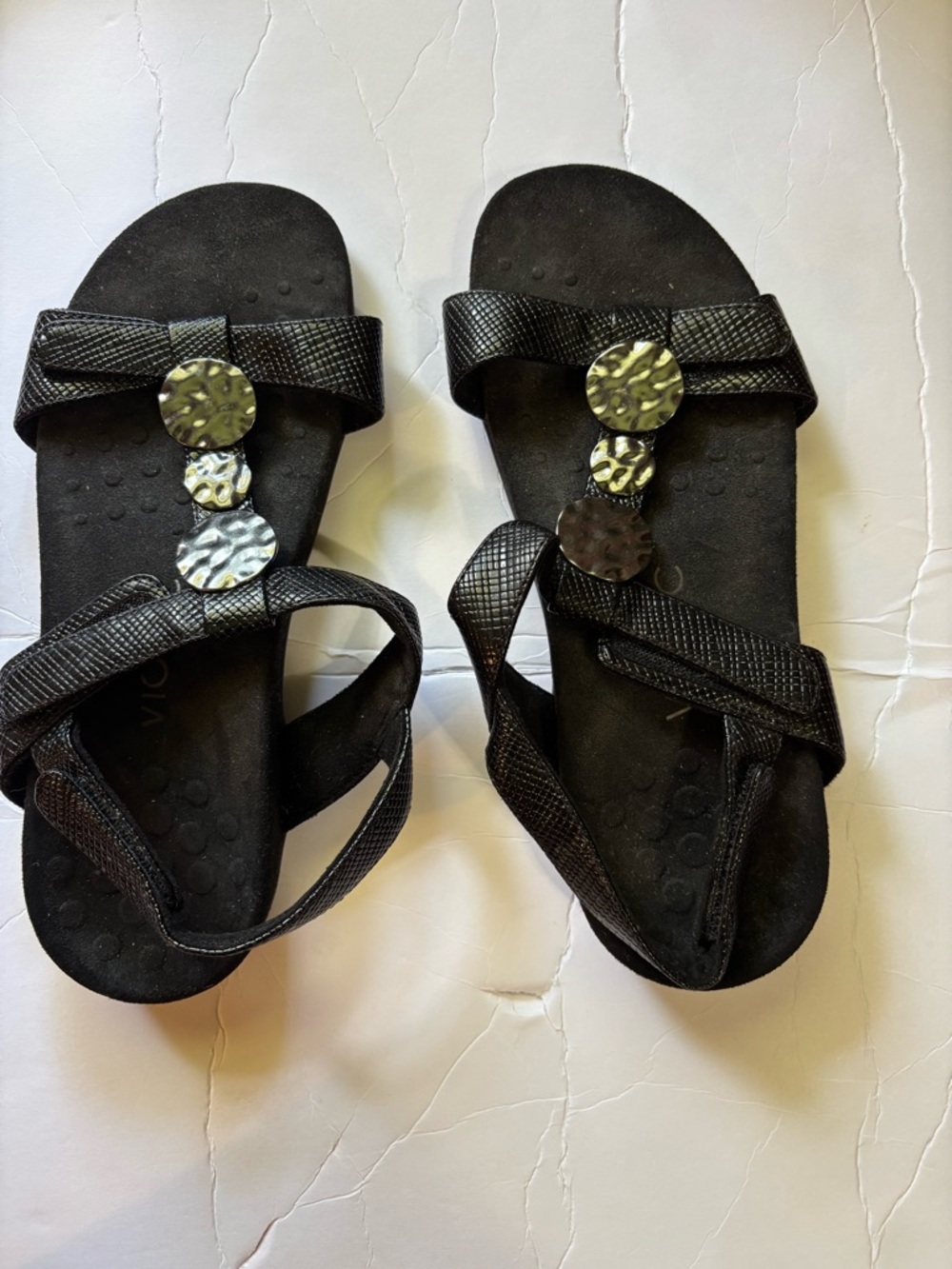 Vionic Black Adjustable Comfort Sandals Women’s Size 7.5 Orthotic Metallic